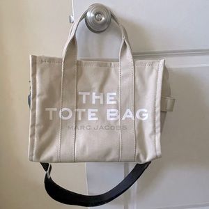 The Tote Bag by Marc Jacobs💌